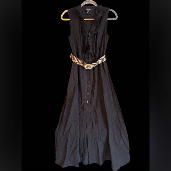 Ellen Tracy Dresses & Skirts - Ellen Tracy Black Maxi Dress with Patterned Belt